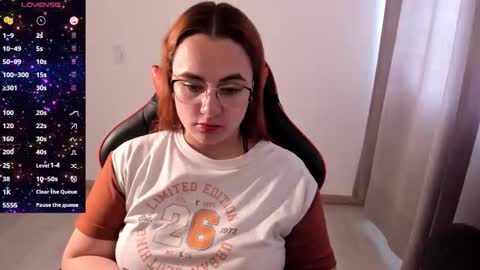 Dulce Maria online show from 10.16.25