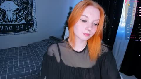 Snapshot of marymelanie chatting on 02.10.25 Mary online show from 02.10.25