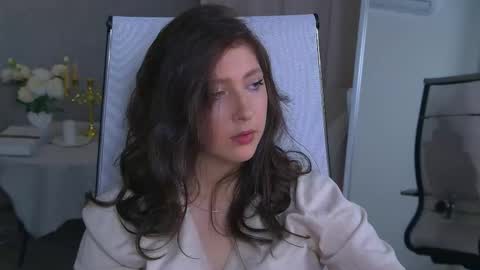 Snapshot of marymillerr chatting on 11.07.25 Mary Miller online show from 11.07.25