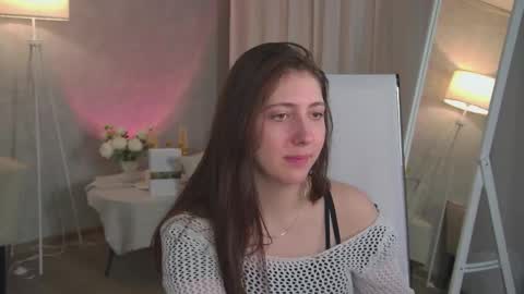 Snapshot of marymillerr chatting on 01.09.26 Mary Miller online show from 01.09.26