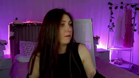 Snapshot of marymillerr chatting on 03.06.26 Mary Miller online show from 03.06.26