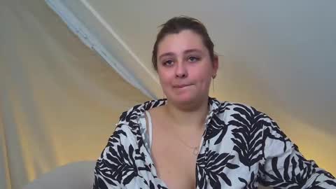 MaryMurrays online show from 11.19.25