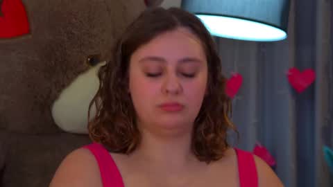 Snapshot of marymurrays chatting on 02.27.26 MaryMurrays online show from 02.27.26