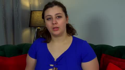 Snapshot of marymurrays chatting on 03.02.26 MaryMurrays online show from 03.02.26