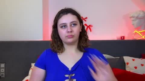 Snapshot of marymurrays chatting on 03.09.26 MaryMurrays online show from 03.09.26