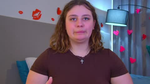 Snapshot of marymurrays chatting on 03.18.26 MaryMurrays online show from 03.18.26