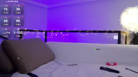 Marina online show from 12.24.24