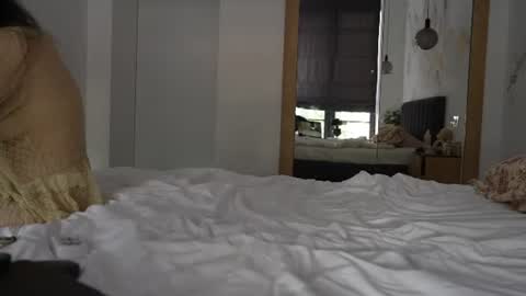Snapshot of marypsiss chatting on 07.18.26 Marina online show from 07.18.26