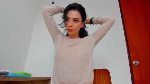 3 online show from 06.10.26