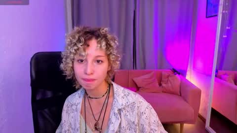 Mary online show from 10.13.25