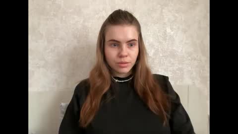 MaryYourr online show from 04.07.26