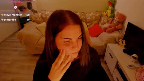 Snapshot of masha179807 chatting on 10.23.25 Masha online show from 10.23.25