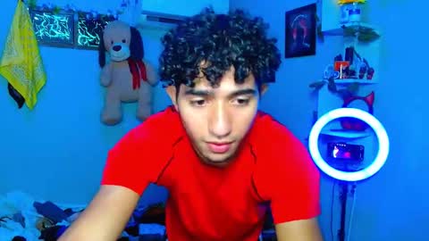 Snapshot of mask_david chatting on 10.31.25 mask_david online show from 10.31.25