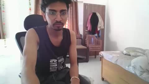 maskboyz2003 online show from 02.13.25