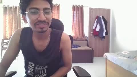 maskboyz2003 online show from 02.15.25