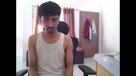 maskboyz2003 online show from 02.17.25