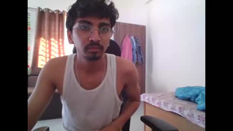 maskboyz2003 online show from 02.21.25