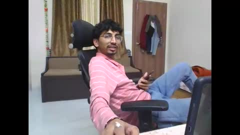 maskboyz2003 online show from 02.26.25