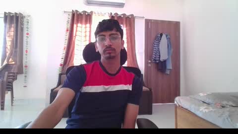 maskboyz2003 online show from 03.11.25