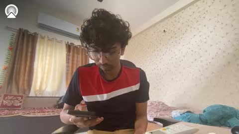 maskboyz2003 online show from 09.28.25