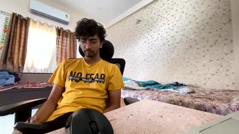 maskboyz2003 online show from 10.04.25