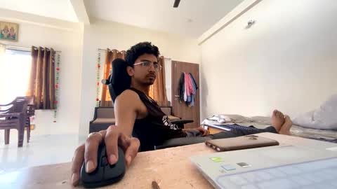 Mask Boy online show from 02.10.25