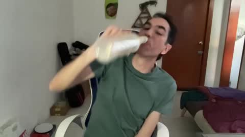 Snapshot of masked_latin_noir chatting on 11.13.25 Masked Latin Noir online show from 11.13.25