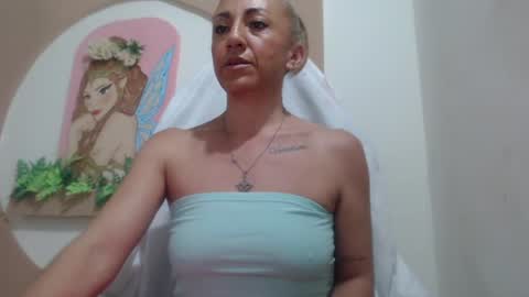 Snapshot of massielferretis chatting on 07.06.26 massiel ferreti online show from 07.06.26