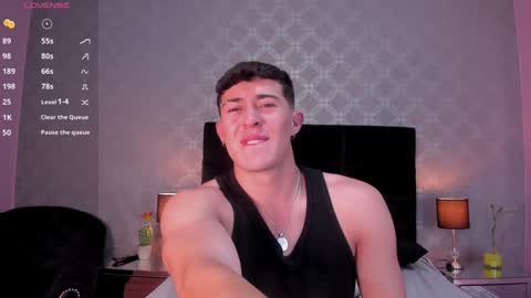 Snapshot of massimo_bianco chatting on 12.20.24 Massimo online show from 12.20.24