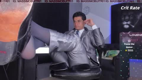 I am Massimo online show from 11.11.25