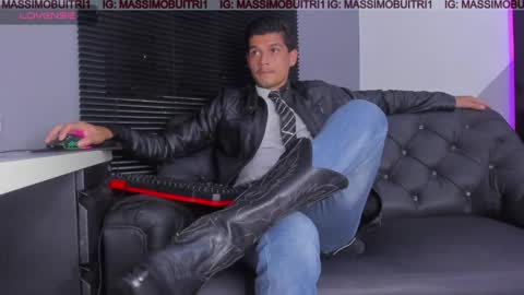 I am Massimo online show from 04.22.26