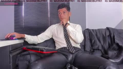 Snapshot of massimo_g chatting on 06.02.26 I am Massimo online show from 06.02.26
