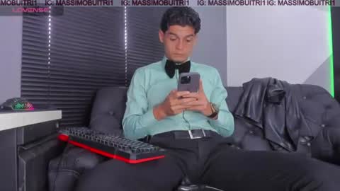 I am Massimo online show from 08.05.26