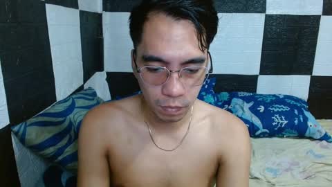 Snapshot of massive_boner02 chatting on 12.04.24 massive_boner02 online show from 12.04.24