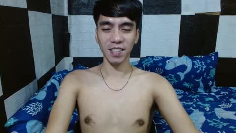 Snapshot of massive_boner02 chatting on 11.11.25 massive_boner02 online show from 11.11.25