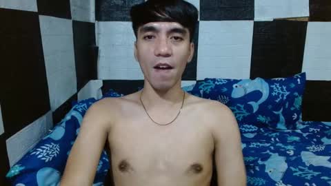 Snapshot of massive_boner02 chatting on 11.15.25 massive_boner02 online show from 11.15.25