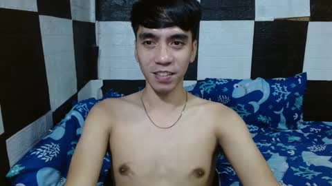 Snapshot of massive_boner02 chatting on 11.20.25 massive_boner02 online show from 11.20.25