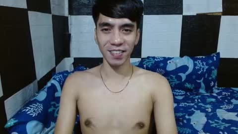 Snapshot of massive_boner02 chatting on 11.20.25 massive_boner02 online show from 11.20.25