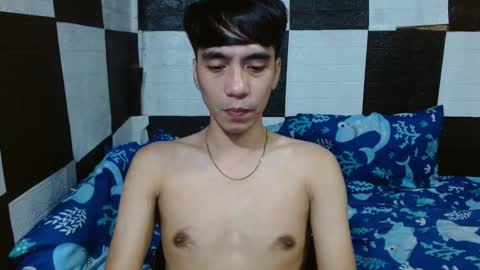 Snapshot of massive_boner02 chatting on 11.21.25 massive_boner02 online show from 11.21.25