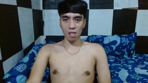 Snapshot of massive_boner02 chatting on 12.13.25 massive_boner02 online show from 12.13.25