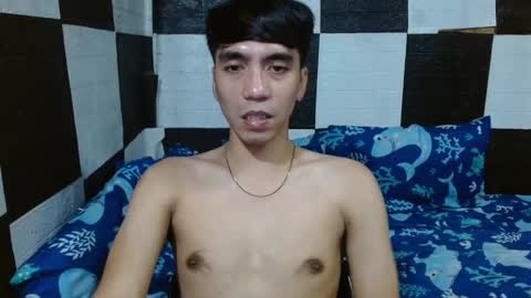 Snapshot of massive_boner02 chatting on 12.22.25 massive_boner02 online show from 12.22.25