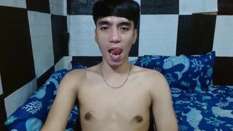 Snapshot of massive_boner02 chatting on 01.08.26 massive_boner02 online show from 01.08.26