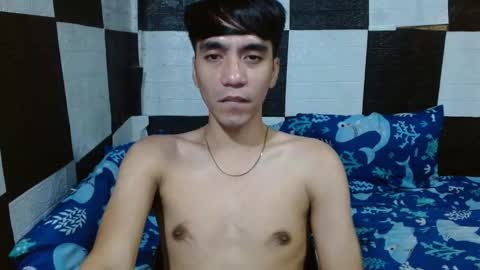 Snapshot of massive_boner02 chatting on 01.09.26 massive_boner02 online show from 01.09.26