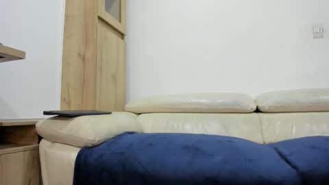 Domi online show from 04.27.26