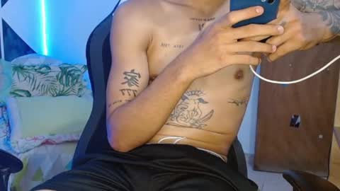 Snapshot of master_black777 chatting on 09.26.25 master_black777 online show from 09.26.25