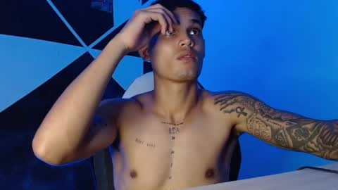 Snapshot of master_black777 chatting on 10.18.25 master_black777 online show from 10.18.25