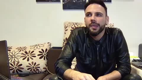 Snapshot of master_roberto333 chatting on 02.16.25 SIR online show from 02.16.25