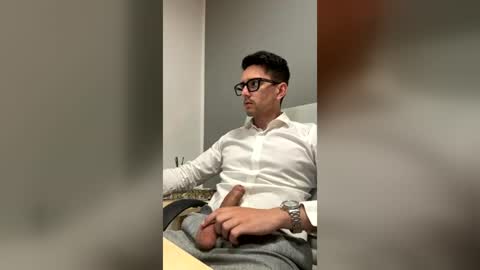 Master Boss online show from 06.12.26