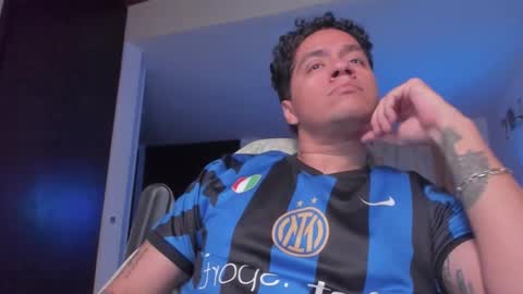 Snapshot of masterjuanc chatting on 10.22.25 Juan Independent Model online show from 10.22.25