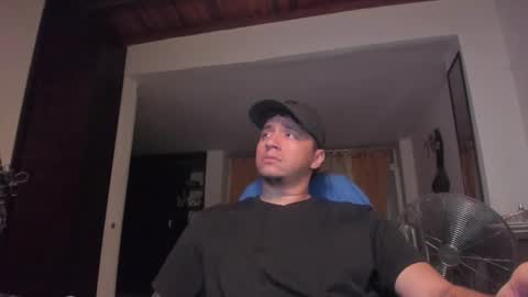 Snapshot of masterjuanc chatting on 03.18.26 Juan Independent Model online show from 03.18.26